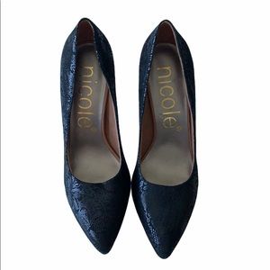 Nicole black heels pumps in size 8.5